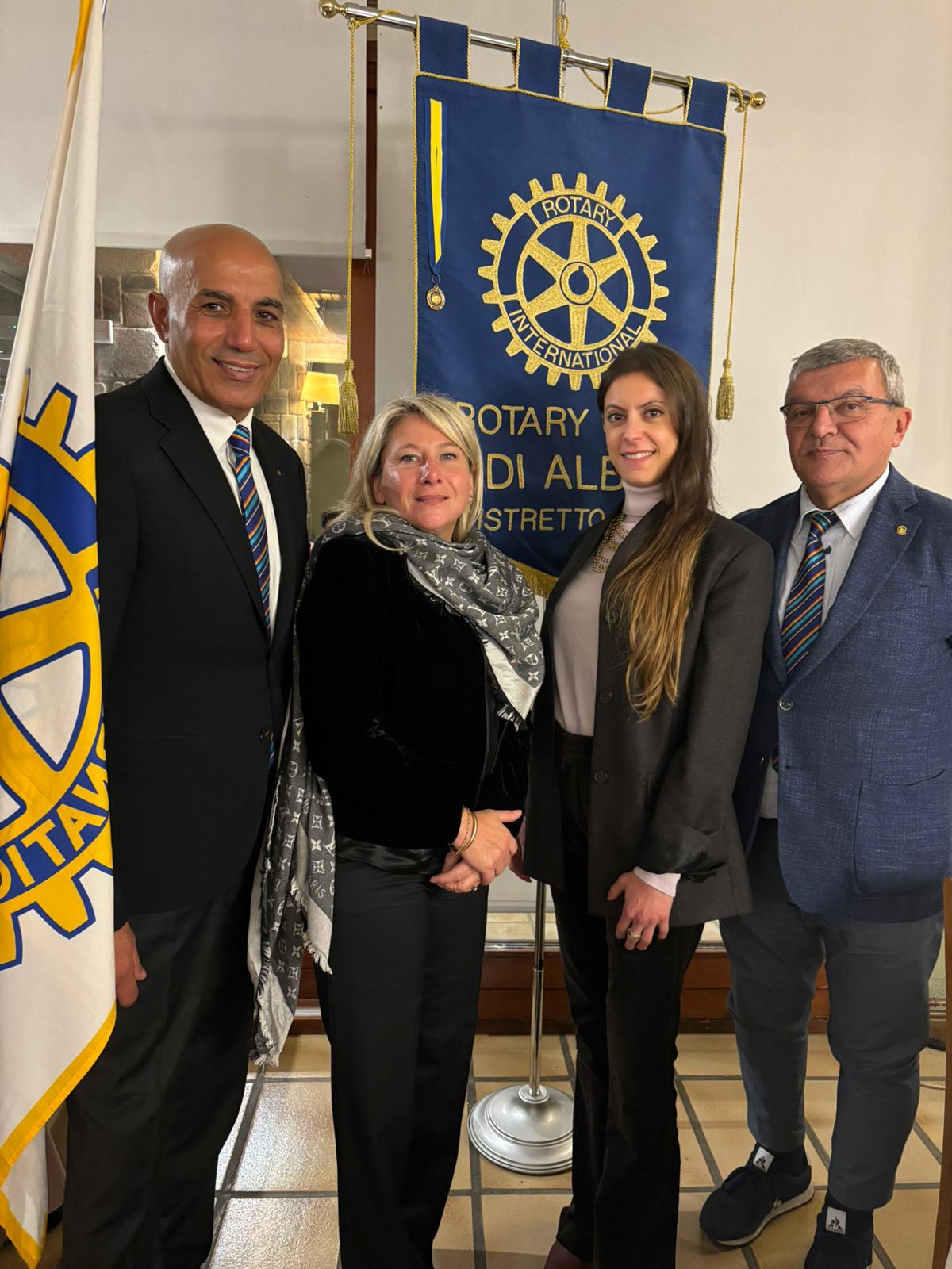 Al momento stai visualizzando Il Rotary Club Alba ospita l’eclettico imprenditore Hicham Barida