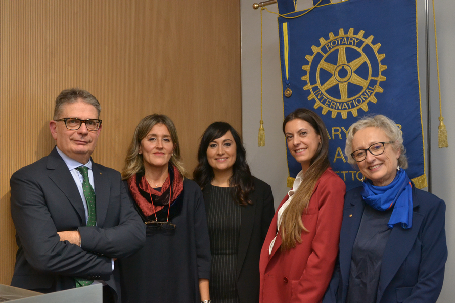 Al momento stai visualizzando Conferenza Medicina Genere Specifica organizzata dal Rotary Club Alba per il ciclo di incontri “Pronti ad agire, insieme possiamo”
