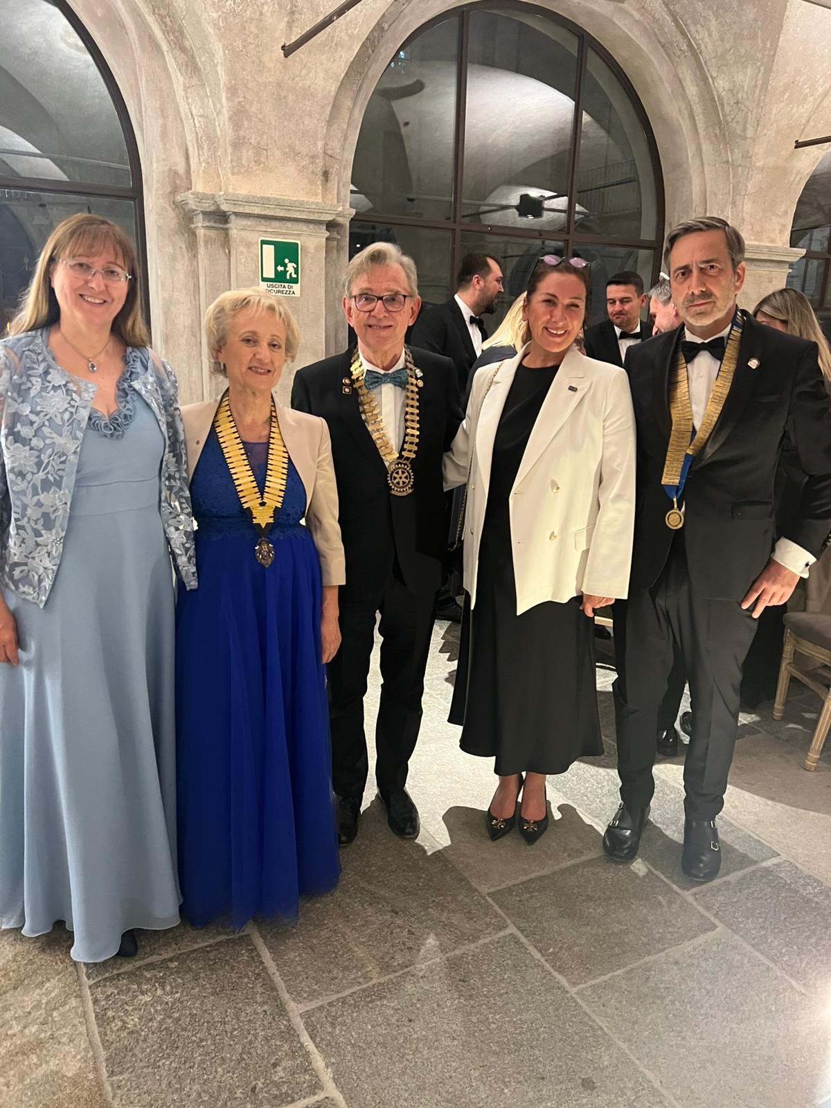 Al momento stai visualizzando Un fine settimana ricco di incontri per il Rotary club di Alba